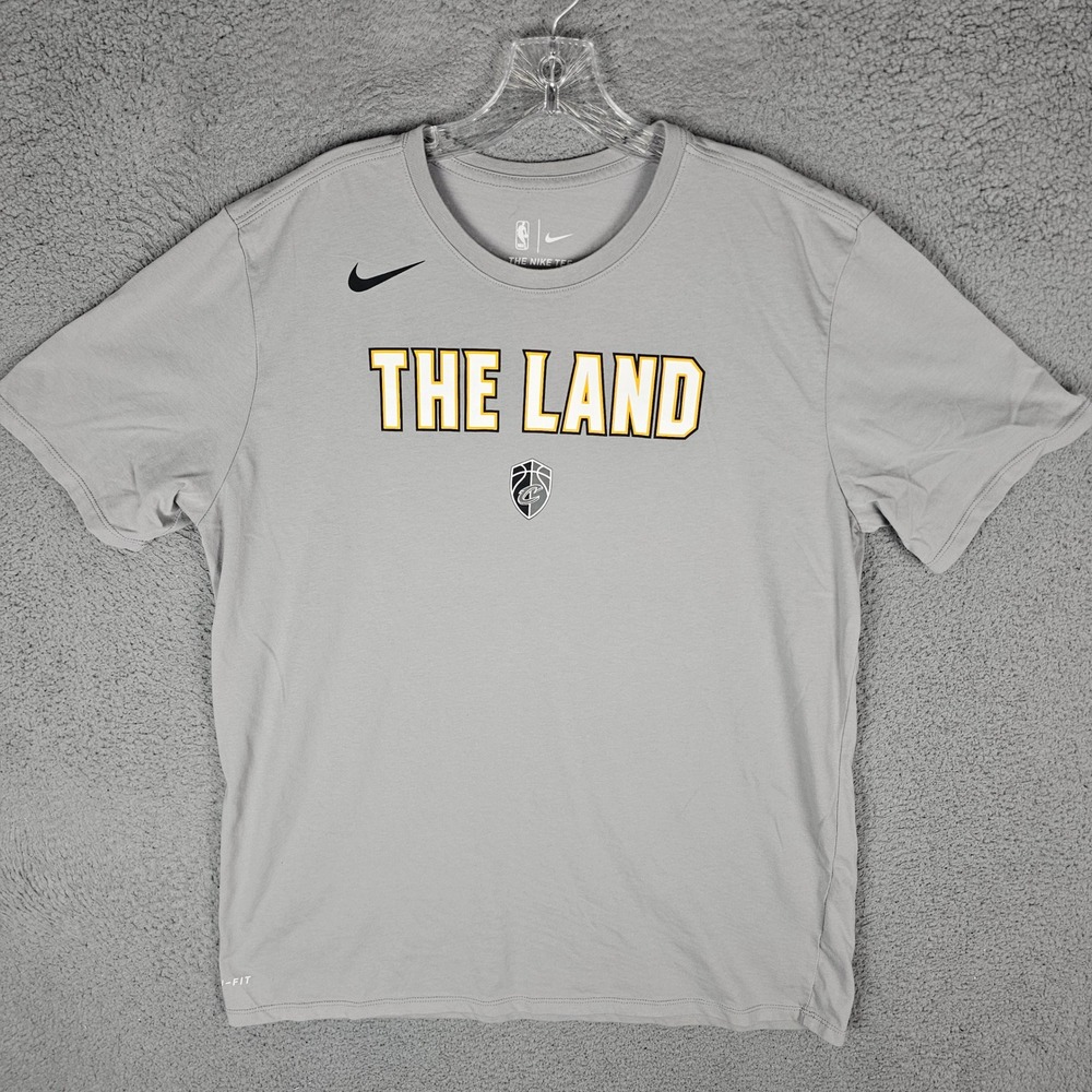 Nike T-Shirt Mens XL Grey The Land Cleveland Cavaliers Dri-FIT Athletic Cut